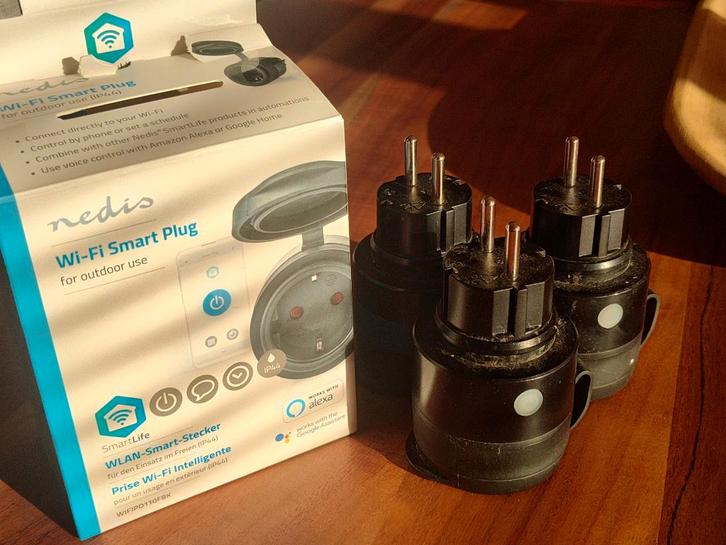 Nedis slimme stekkers, Doe-het-zelf en Verbouw, Elektra en Kabels, Gebruikt, Stekker, Ophalen of Verzenden