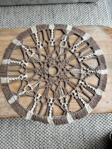 Handgemaakte Wandhanger rond Bruin - 57cm beschikbaar voor biedingen