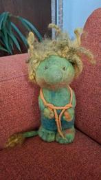 Trollenmoeder met kind, ca. 25cm, Antroposofisch vilt figuur, Ophalen of Verzenden, Zo goed als nieuw