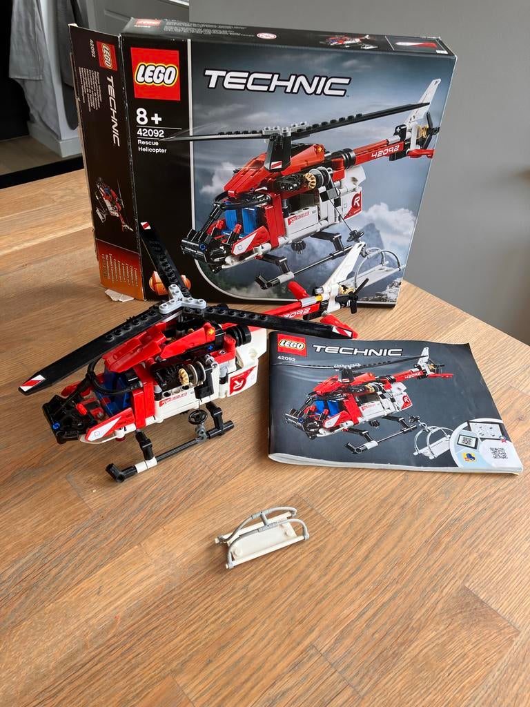 Lego Technic 42092 Reddingshelikopter - Compleet!, Ophalen of Verzenden, Zo goed als nieuw, Complete set, Lego