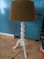 tafellamp voor in de hoek achter de bank, Ophalen of Verzenden, Zo goed als nieuw, Hout, 75 cm of meer