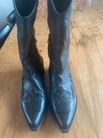 Liu Jo Zwarte Laarzen - Maat 38, Kleding | Dames, Schoenen, Ophalen of Verzenden, Zo goed als nieuw, Zwart, Lage of Enkellaarzen