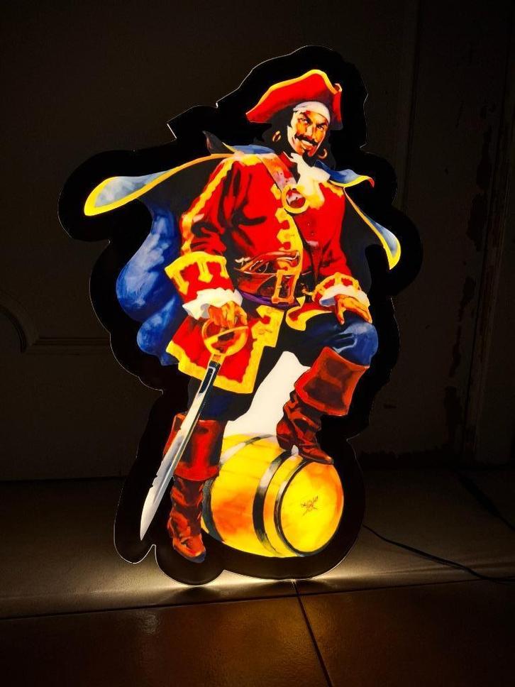 Authentieke lichtreclame Captain Morgan rum, Verzamelen, Merken en Reclamevoorwerpen, Nieuw, Lichtbak of (neon) lamp, Ophalen of Verzenden