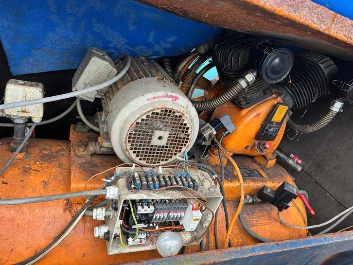 ALUP Compact 900 K luchtcompressor, Doe-het-zelf en Verbouw, Compressors, Gebruikt, 10 bar of meer, 100 liter of meer, 800 liter/min of meer