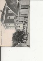 Stavenisse gemeentehuis met agent en schoolklas, Verzamelen, Ansichtkaarten | Nederland, Verzenden, Voor 1920, Ongelopen, Zeeland