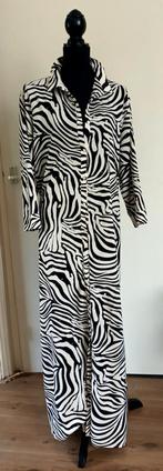 Enkellange doorknoopjurk in zebraprint van Norah, Kleding | Dames, Jurken, Ophalen of Verzenden, Zo goed als nieuw, Maat 46/48 (XL) of groter