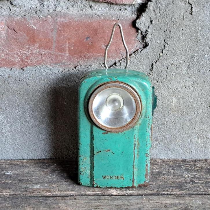 Oude brocante vintage Franse zaklamp Wonder *Etage3*, Huis en Inrichting, Woonaccessoires | Overige, Gebruikt, Ophalen of Verzenden