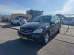 Mercedes-Benz M-klasse 300 CDI BlueEFFICIENCY Prestige, Auto's, Automaat, Euro 5, Gebruikt, Bedrijf