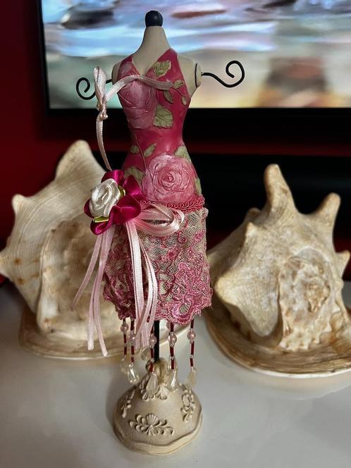 sieradenhanger, Sieraden, Tassen en Uiterlijk, Kettinghangers, Zo goed als nieuw, Overige materialen, Roze, Overige voorstellingen