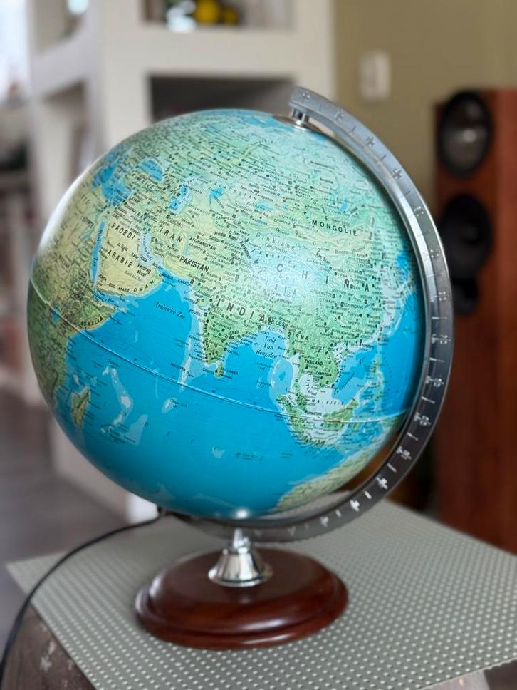 Vintage Globe - Made in Italy, Huis en Inrichting, Woonaccessoires | Wereldbollen, Gebruikt, Verlicht, Ophalen of Verzenden