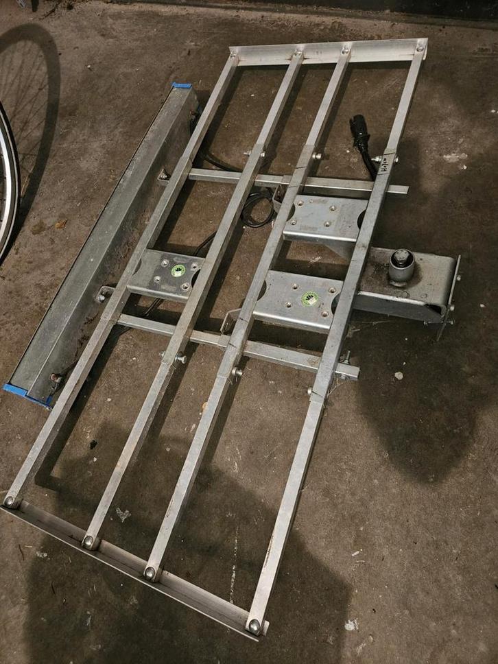 Bagagerek met grote cargotas, Auto diversen, Bagagerekken, Zo goed als nieuw, Ophalen