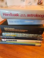 6 basis astrologie boeken, Ophalen of Verzenden, Gelezen, Astrologie, Achtergrond en Informatie