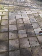 GRATIS! Stoeptegels - Gebruikt, maar nog goed!, Gebruikt, Ophalen of Verzenden, 10 m² of meer, Beton