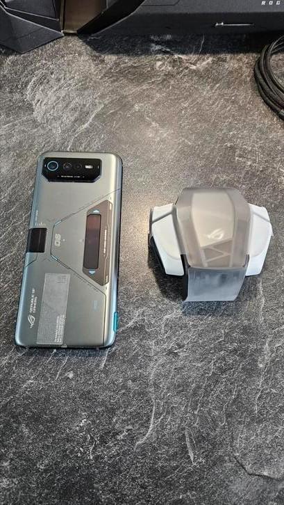 Asus ROG phone 6D Ultimate 16GB Ram 512GB opslag, Telecommunicatie, Mobiele telefoons | Overige merken, Zo goed als nieuw, Ophalen