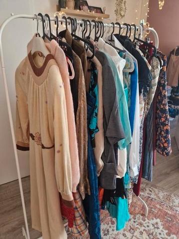 Super mooi groot pakket vintage jurken, blouses en rokken beschikbaar voor biedingen