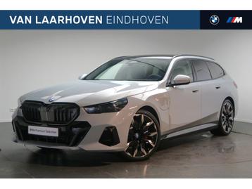 BMW 5 Serie Touring 530e High Executive M Sport Automaat / P beschikbaar voor biedingen