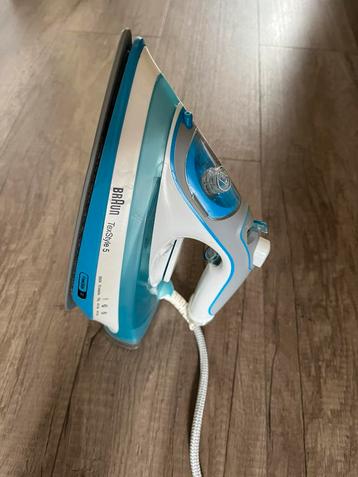 Braun FreeStyle 5 stoomstrijkijzer beschikbaar voor biedingen