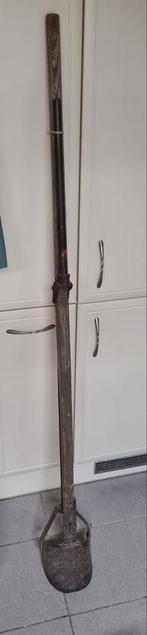 Unieke antieken palen schep voor ronde gaten, Ophalen, Gebruikt
