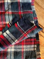 Grote klassieke ruit sjaal rood blauw groen wit, Ophalen, Zo goed als nieuw, Sjaal