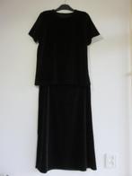 Marks & Spencer zwarte fluwelen velvet rok en top maat M/L, Kleding | Dames, Maat 38/40 (M), Overige typen, Ophalen of Verzenden