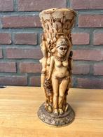 Mooi ivoren beeldje/vaasje, Antiek en Kunst, Kunst | Beelden en Houtsnijwerken, Ophalen of Verzenden