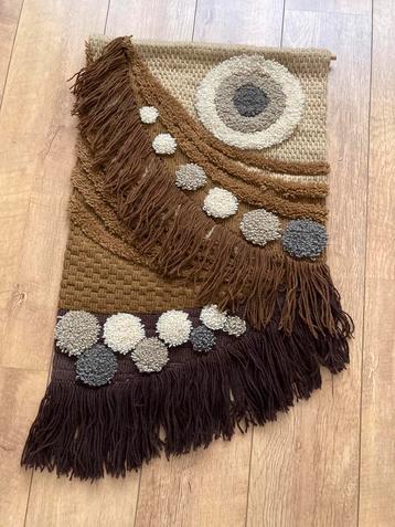 Smyrna wandkleed beschikbaar voor biedingen