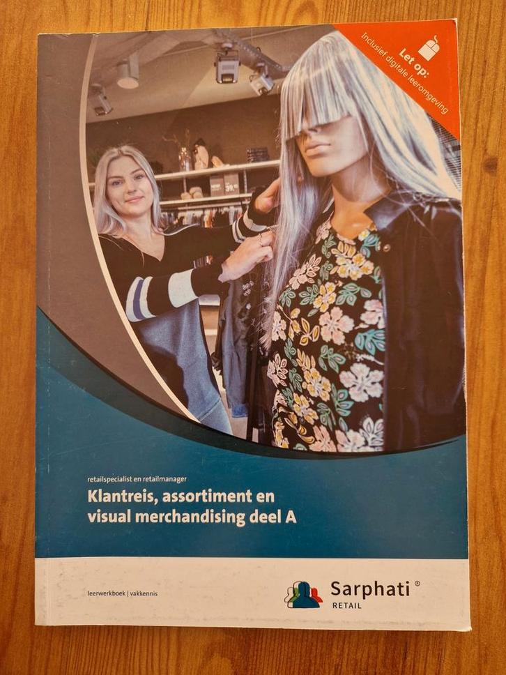 Klantreis, assortiment en visual merchandising deel A, Boeken, Studieboeken en Cursussen, Zo goed als nieuw, MBO, Ophalen of Verzenden