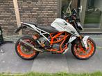 KTM Duke 390 - 2021 - Akrapovic + Powerparts!, Motoren, Particulier, 373 cc, Meer dan 35 kW, Minimaal motorrijbewijs A2