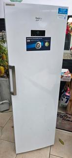 Beko Vrieskast - 8 Laden - met ijsblokjes Zo Goed Als Nieuw!, Witgoed en Apparatuur, Vriezers en Diepvrieskisten, Vrieskast, Zo goed als nieuw