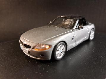 BMW Z4 (E85) 1:43 - 2002 - Sterling Grey beschikbaar voor biedingen