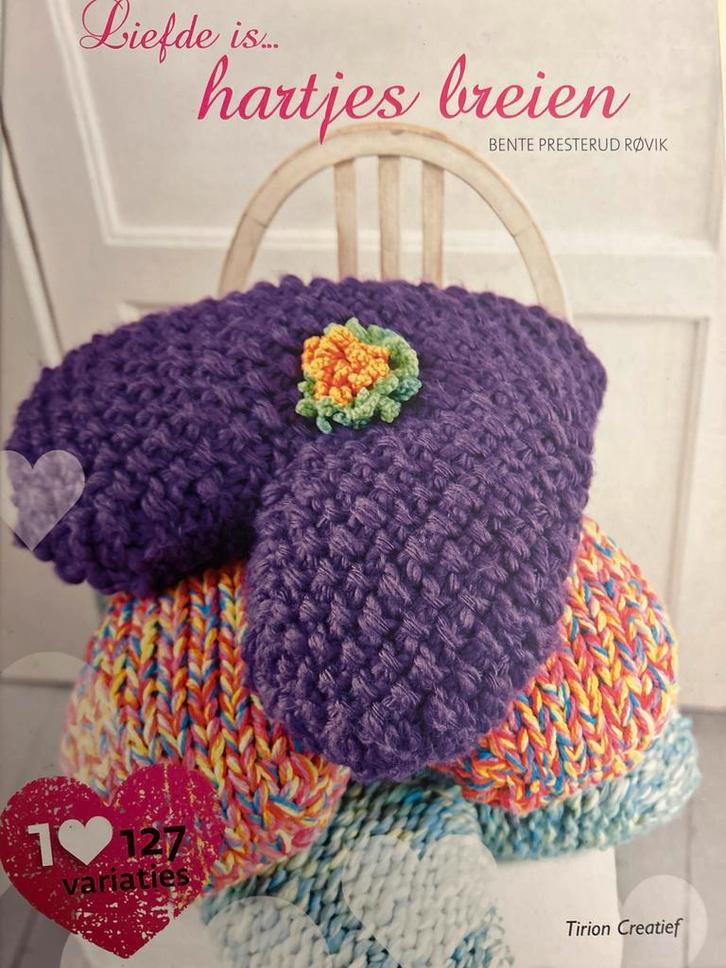 Hartjes Breien - Boek met 127 Variaties, Hobby en Vrije tijd, Breien en Haken, Nieuw, Breien, Patroon of Boek, Ophalen of Verzenden