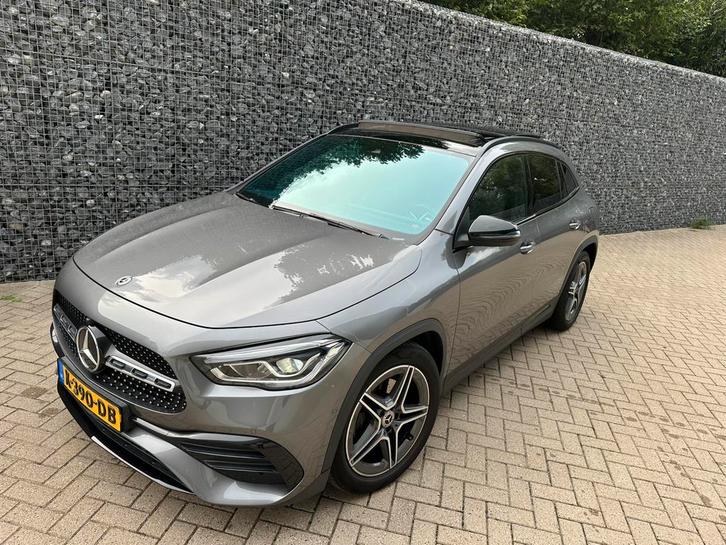 Mercedes-Benz GLA 200 163pk pano, sfeerverlichting, amg line, Auto's, Mercedes-Benz, Particulier, ABS, Achteruitrijcamera, Adaptieve lichten