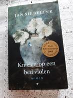 Knielen op een bed van Violen, Jan Siebelink, Ophalen of Verzenden, Zo goed als nieuw, Nederland