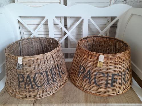 2 medium rattan pacific lampenkappen riviera maison, Huis en Inrichting, Lampen | Lampenkappen, Rond, Verzenden