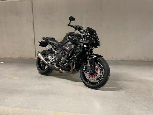 Yamaha mt10 zwart sc project met vele extra’s en veel opties, Motoren, Motoren | Yamaha, Particulier, Naked bike, meer dan 35 kW