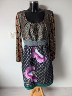 Mooie gekleurde jurk L, Kleding | Dames, Jurken, Overige kleuren, Maat 42/44 (L), Ophalen of Verzenden, Zo goed als nieuw