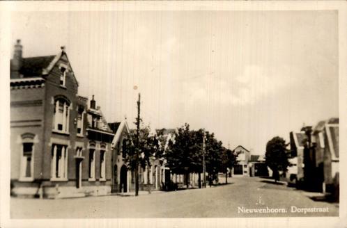 Nieuwenhoorn - dorpsstraat, Verzamelen, Ansichtkaarten | Nederland, Gelopen, Zuid-Holland, Voor 1920, Verzenden