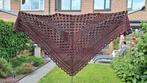 Gehaakte omslagdoek sjaal bruin, Ophalen of Verzenden, Nieuw, Maat 46/48 (XL) of groter, Sjaal