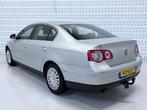 Volkswagen Passat 1.4 TSI BlueMotion in nette staat! (2010), Airconditioning, Origineel Nederlands, Te koop, Zilver of Grijs