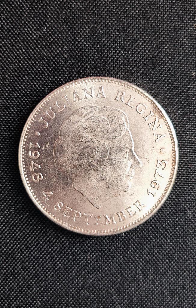 Zilveren 10 gulden - Juliana 1973, Postzegels en Munten, Munten | Nederland, Losse munt, 10 gulden, Koningin Juliana, Zilver, Ophalen