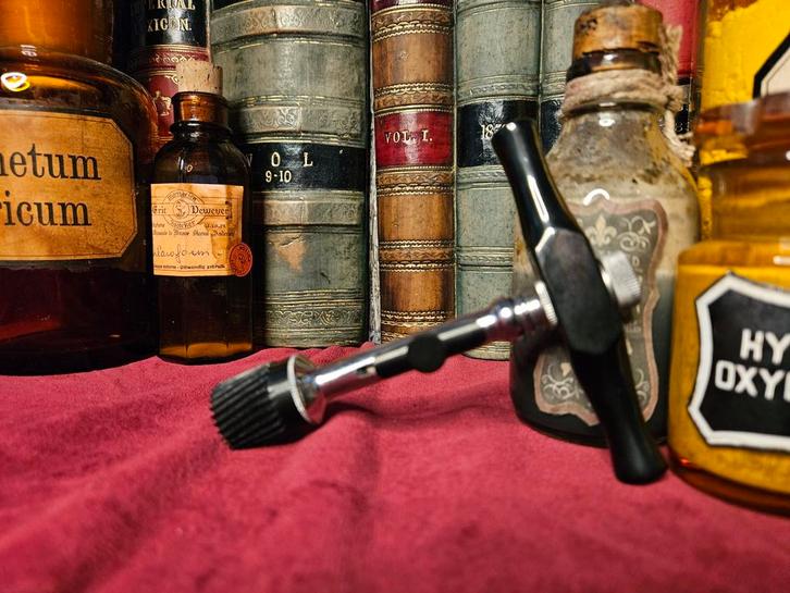 Medische Schedelboor, Antiek en Kunst, Antiek | Gereedschap en Instrumenten, Ophalen of Verzenden