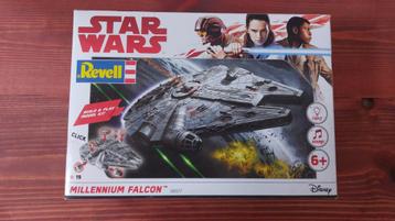 Revell Star Wars Millenium Falcon Level 1 beschikbaar voor biedingen