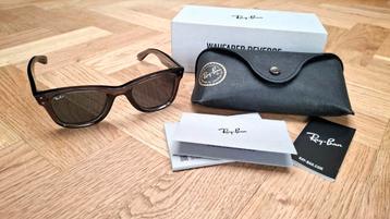 Ray-Ban Wayfarer Reverse - donkergrijs beschikbaar voor biedingen