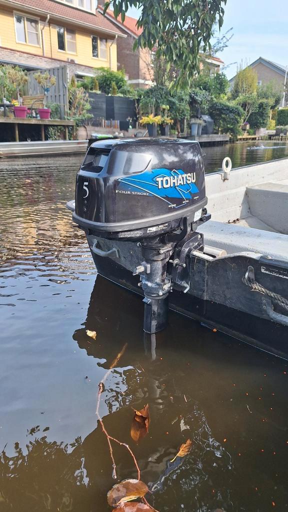 Tohatsu langstaart buitenboordmotor 5 pk 4 takt, Watersport en Boten, Buiten- en Binnenboordmotoren, Zo goed als nieuw, Benzine