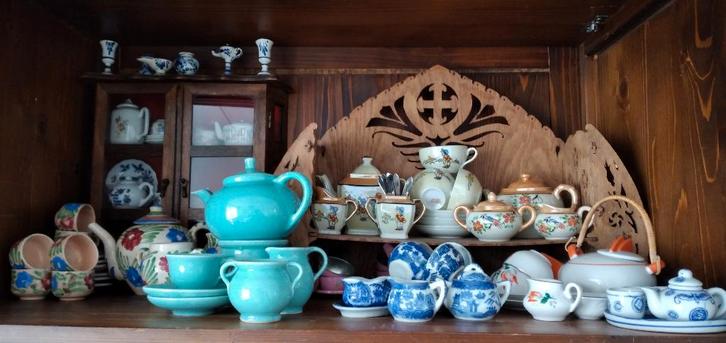 Kinder/poppen serviezen, Antiek en Kunst, Antiek | Speelgoed, Ophalen