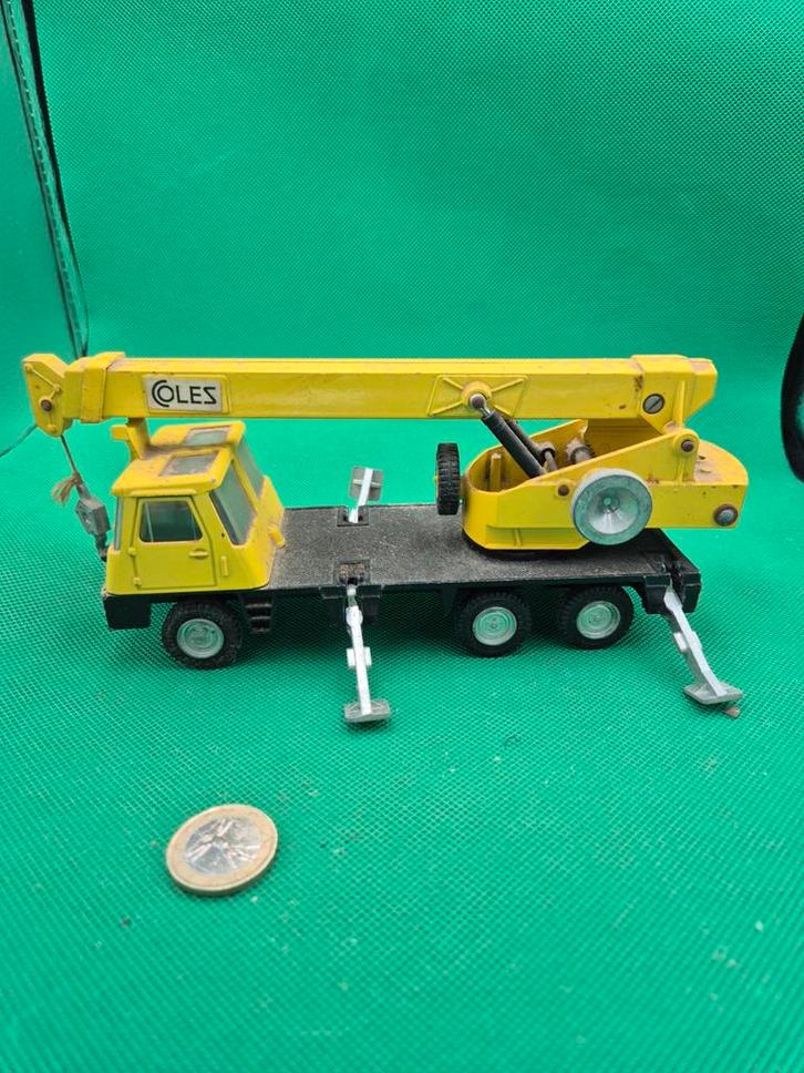 564 coles hydra truck 150T dinky toys, Hobby en Vrije tijd, Modelauto's | Overige schalen, Zo goed als nieuw, Bus of Vrachtwagen