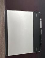 Wacom Intuos Pen & Touch Small Tekentablet, Ophalen, Multi-touch, Gebruikt, Bedraad