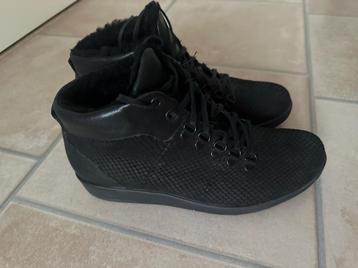 Durea 9639 Enkellaarsjes met Veters maat 5,5 beschikbaar voor biedingen