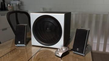 Logitech Z-2300 speakerset beschikbaar voor biedingen