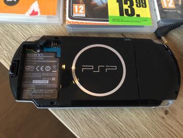 PSP PlayStation portable met games beschikbaar voor biedingen